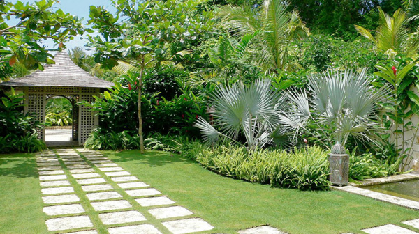 thi-cong-co-nhat-san-vuon-biet-thu-tphcm